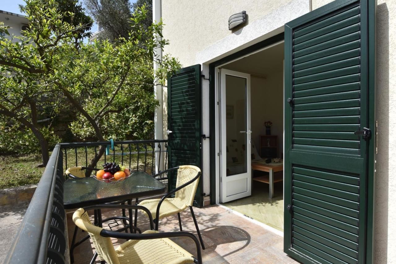 Апартаменты Apartments and Rooms Iva Петровац-11