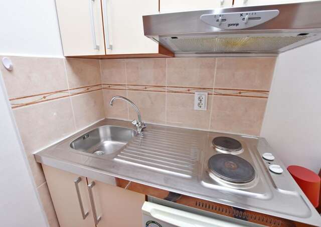 Апартаменты Apartments and Rooms Iva Петровац-25