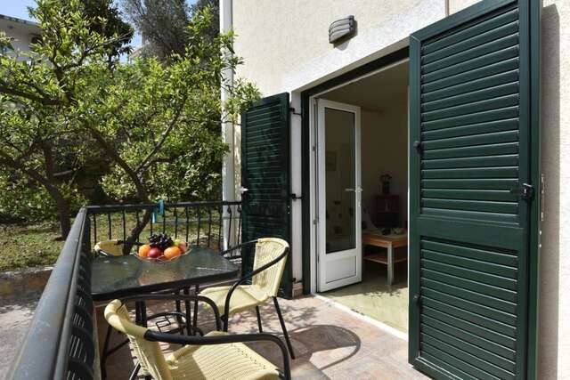 Апартаменты Apartments and Rooms Iva Петровац-10